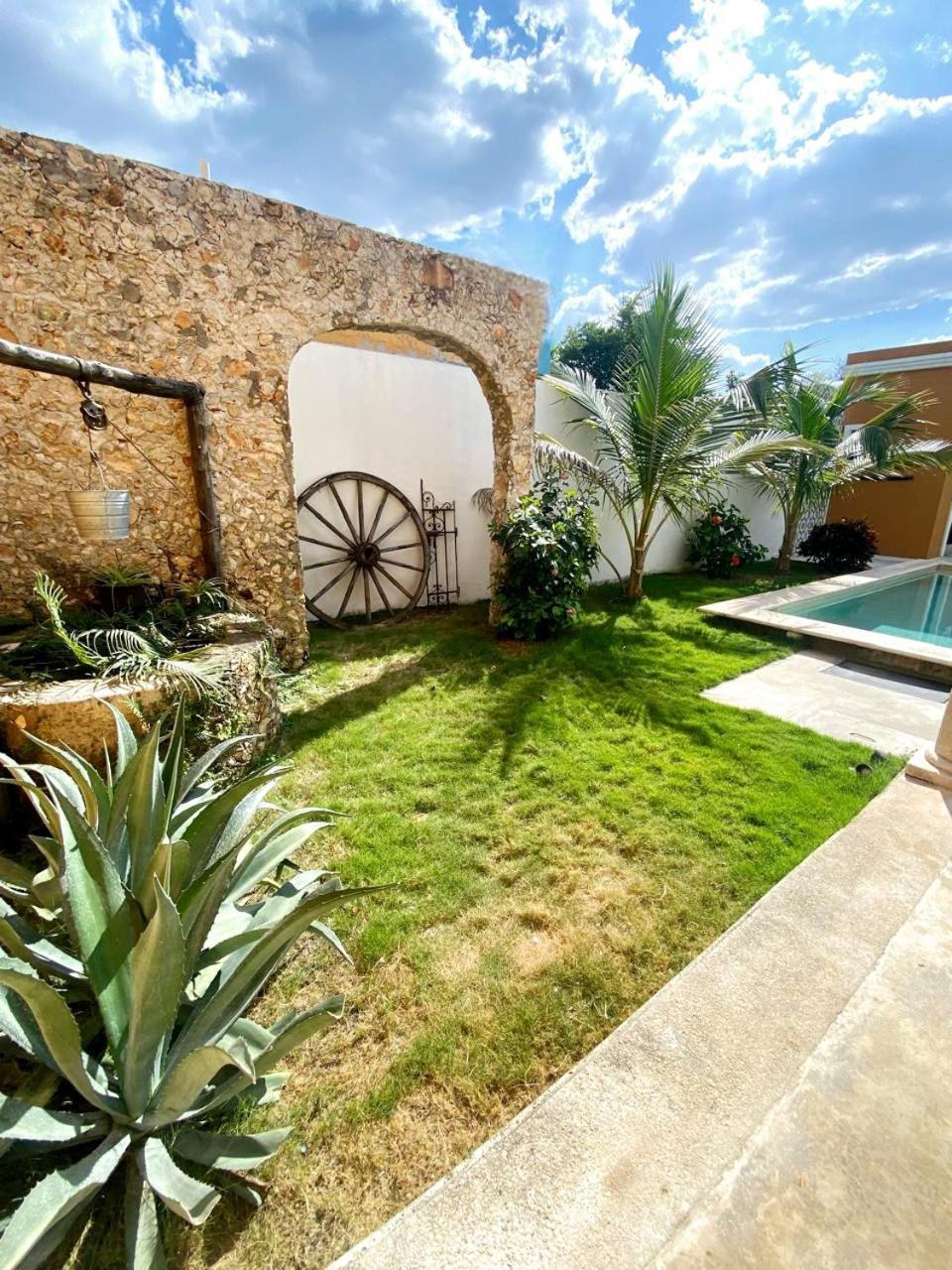 Villa Casa Flamingos Altabi Mérida Exterior foto